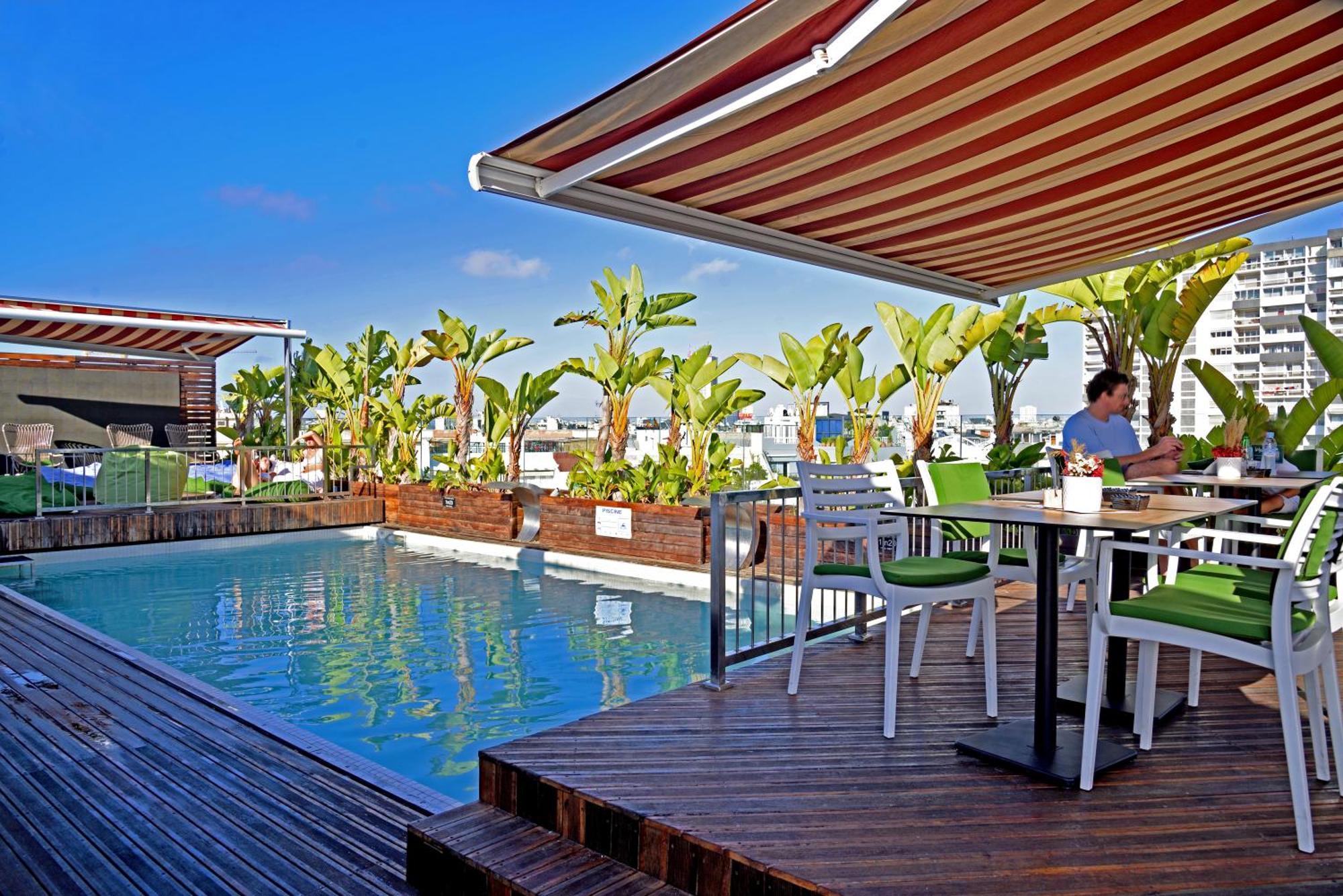 Adagio Premium Center 4*