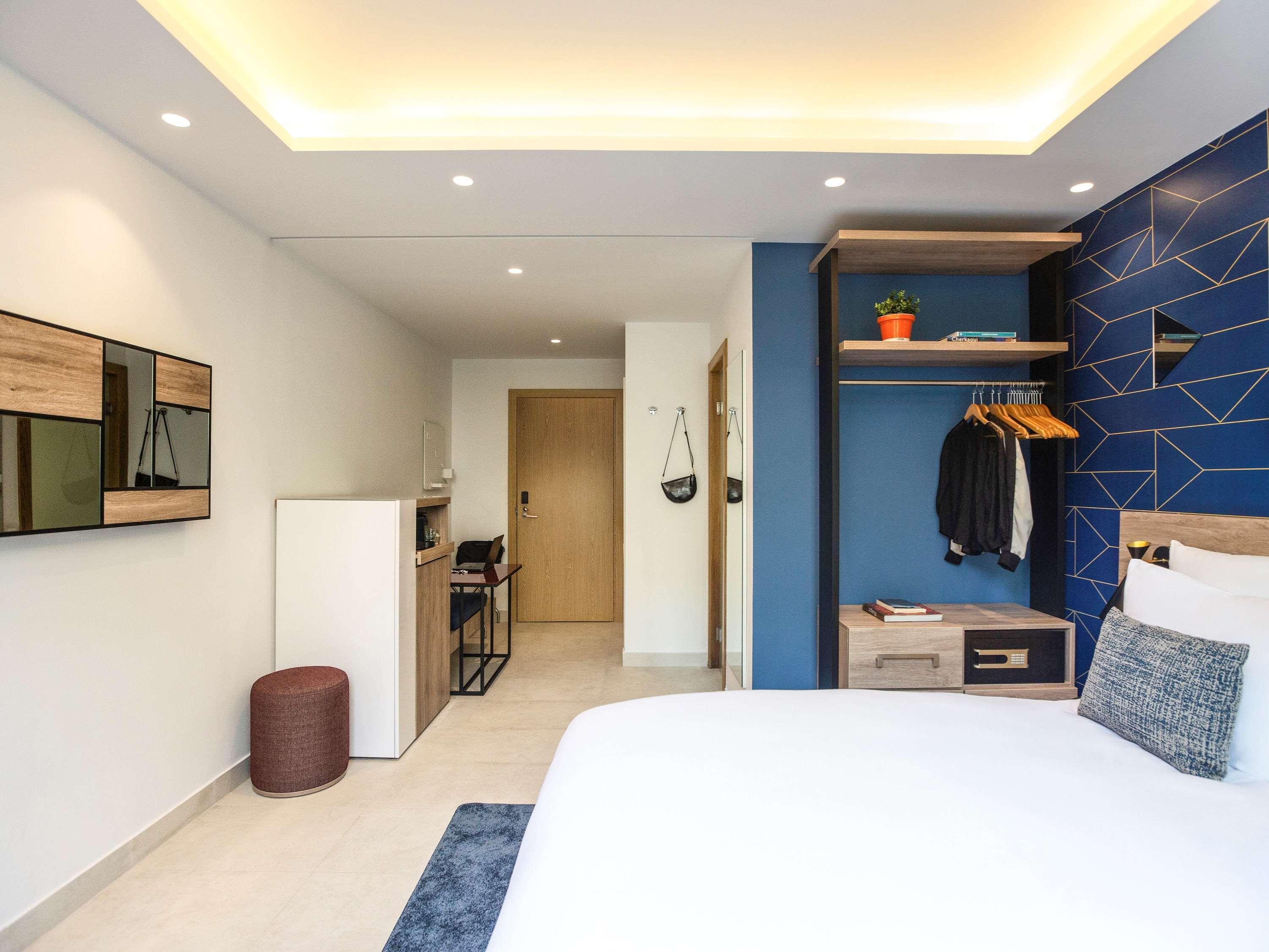 Adagio Premium Center 4*