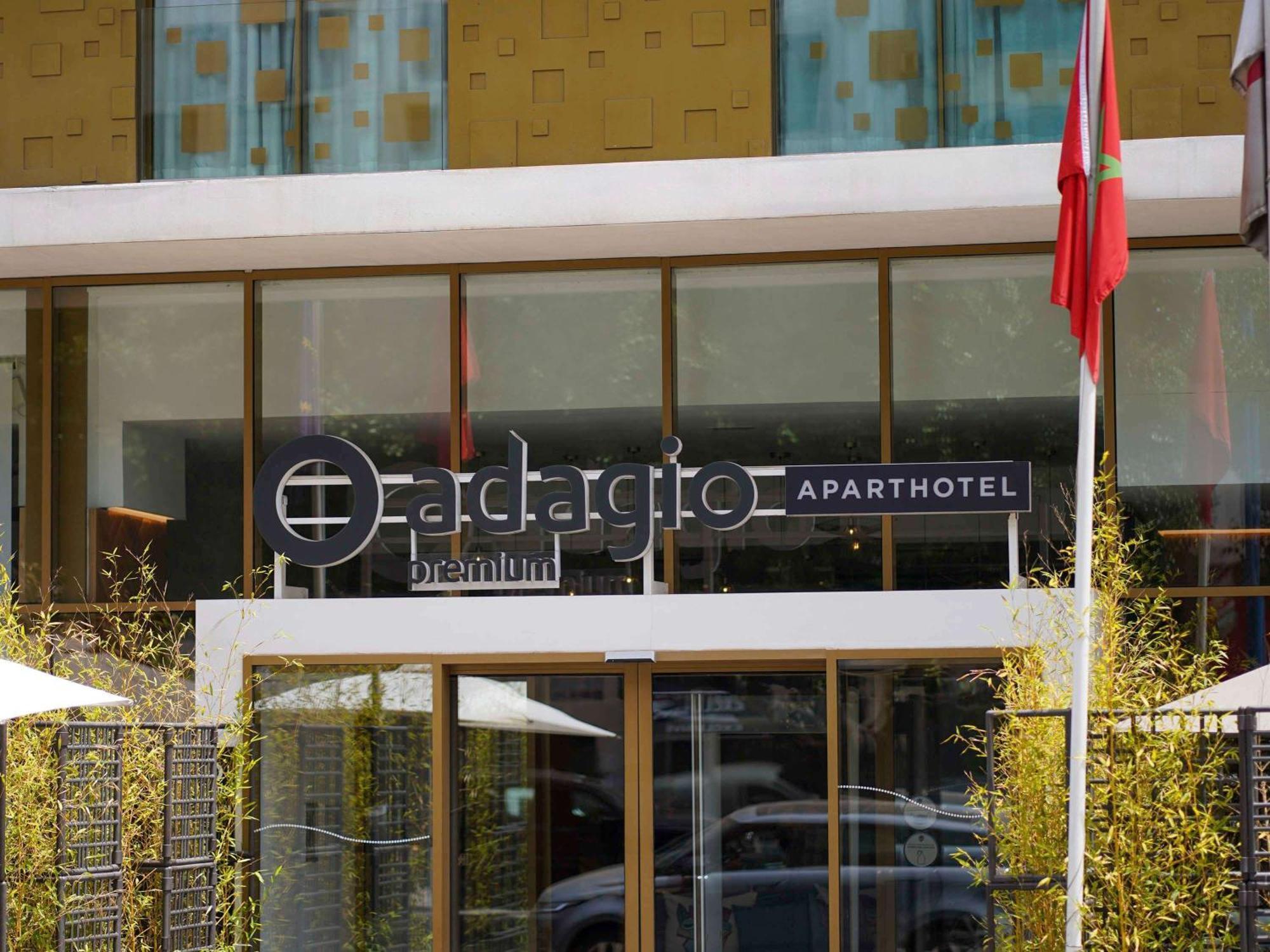 Adagio Premium Center شقة فندقية 4*