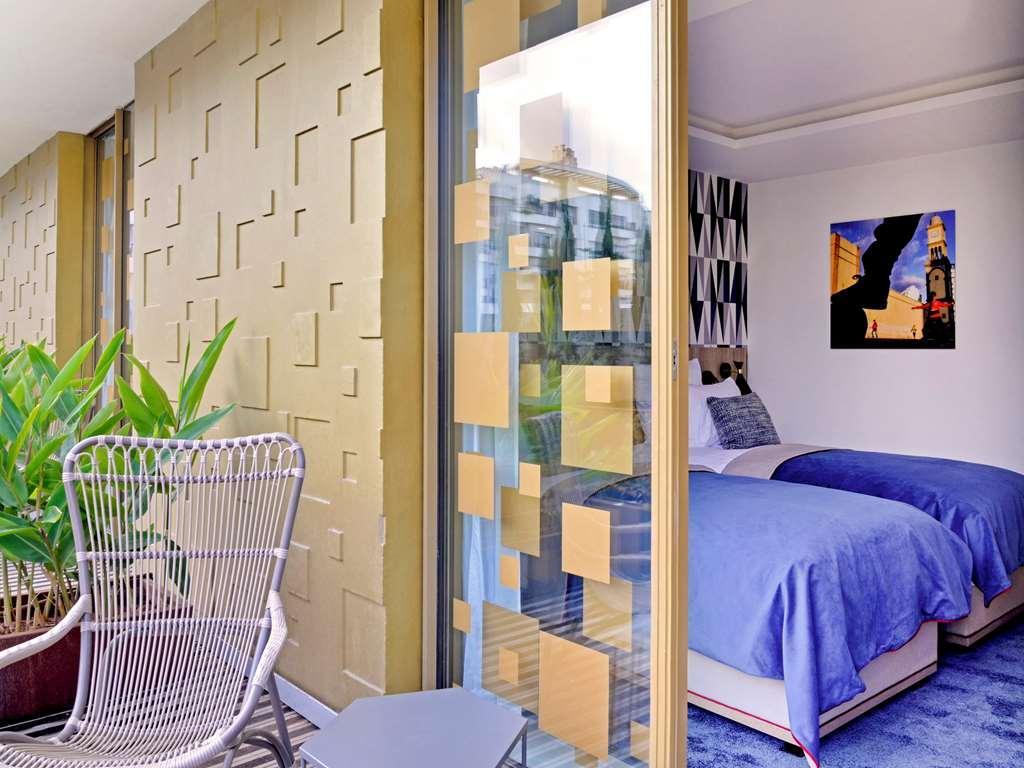 Adagio Premium Center 4*